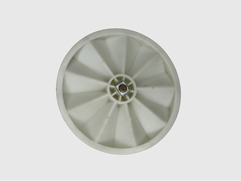 Шестерня большая для кухонного комбайна Braun CombiMax 700