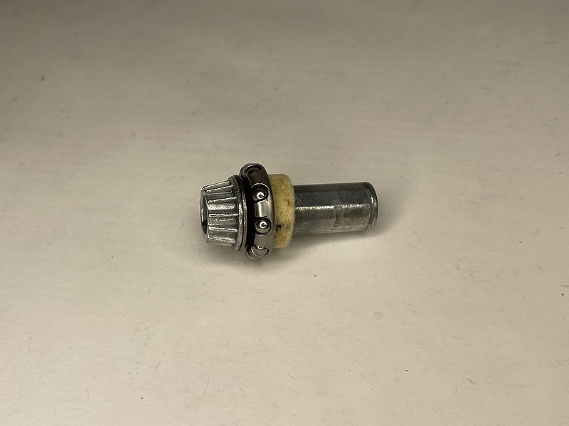 Часть оригинальной шестерни для кухонного комбайна Bosch MUM52120/06