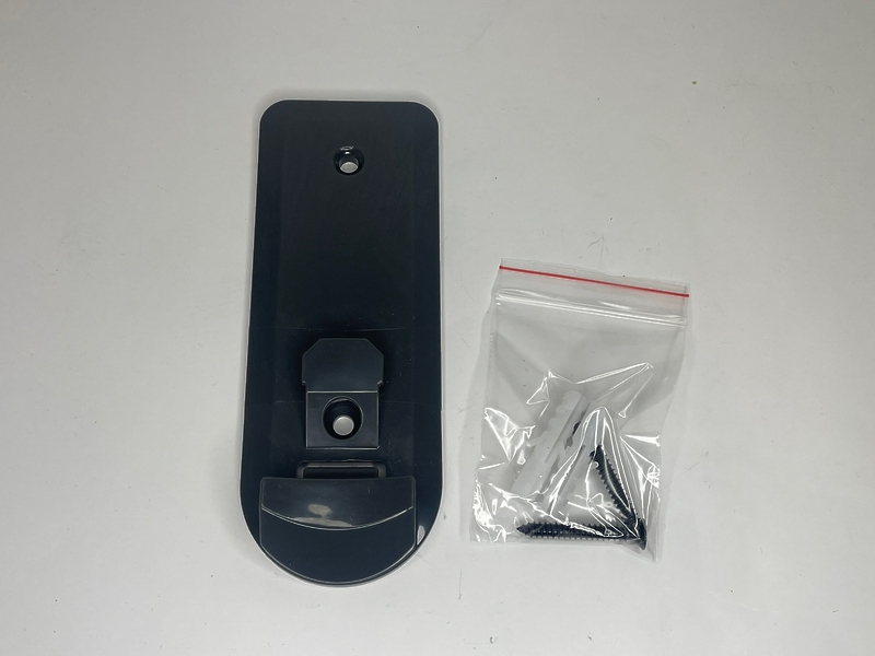 Крепление на стену для вертикального пылесоса Polaris PVCS 0724