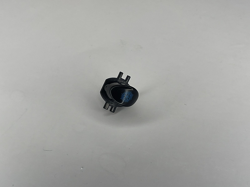 Кнопка пластиковая включения холодного воздуха для фена Remington Pro Dry 2000 D3080