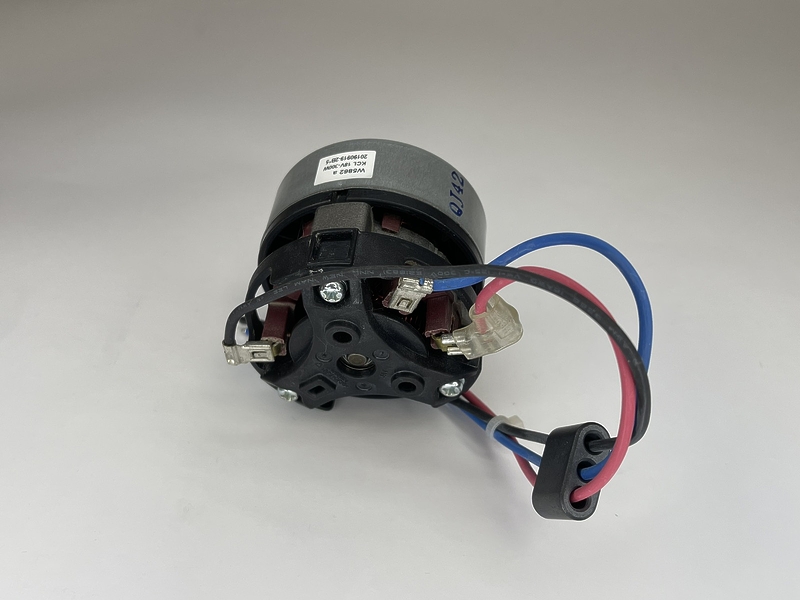 Двигатель (мотор) W5862 a для пылесоса Bosch BCS61113 VBASMUH6