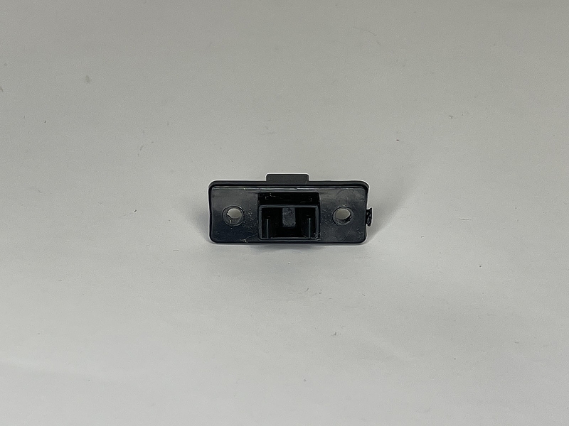 Фиксатор крышки для робота-пылесоса Redmond RV-R280