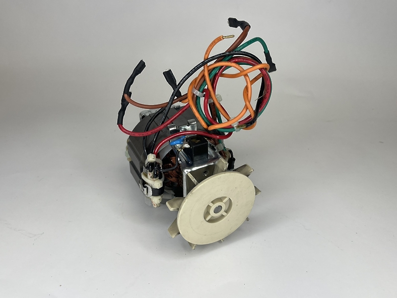 Двигатель (мотор) HC7025 для мясорубки Polaris PMG 1875 RUS