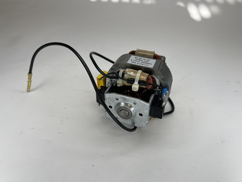 Двигатель (мотор) CC-5415-200 1520002608 CLASS B к мультирезкам MOULINEX DJ75