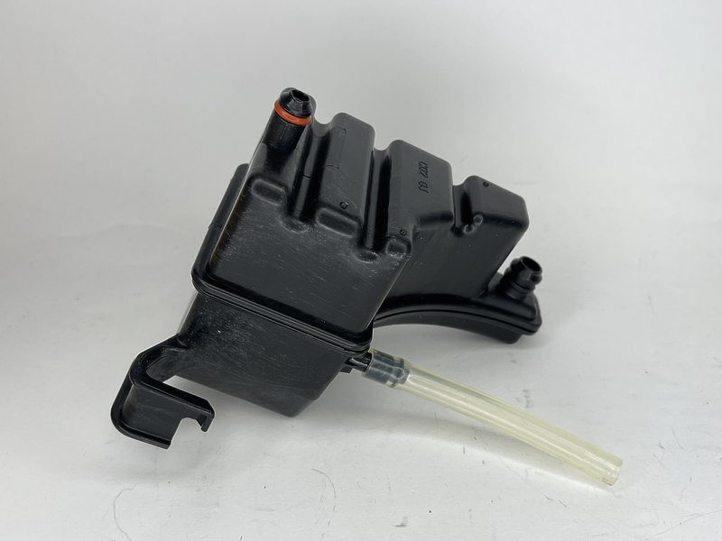 Конденсатор (охладитель) для кофеварки Delonghi EN560.B