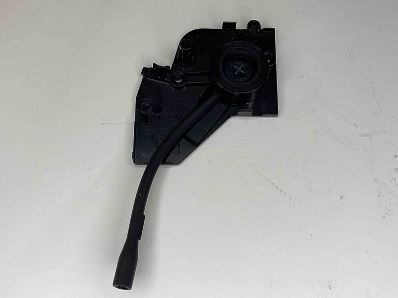 Штуцер бака воды для кофеварки Delonghi Nispresso EN520.W