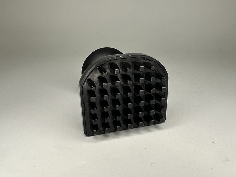 Приспособление для очистки насадки для нарезки кубиками для блендера Redmond BH408, BH407