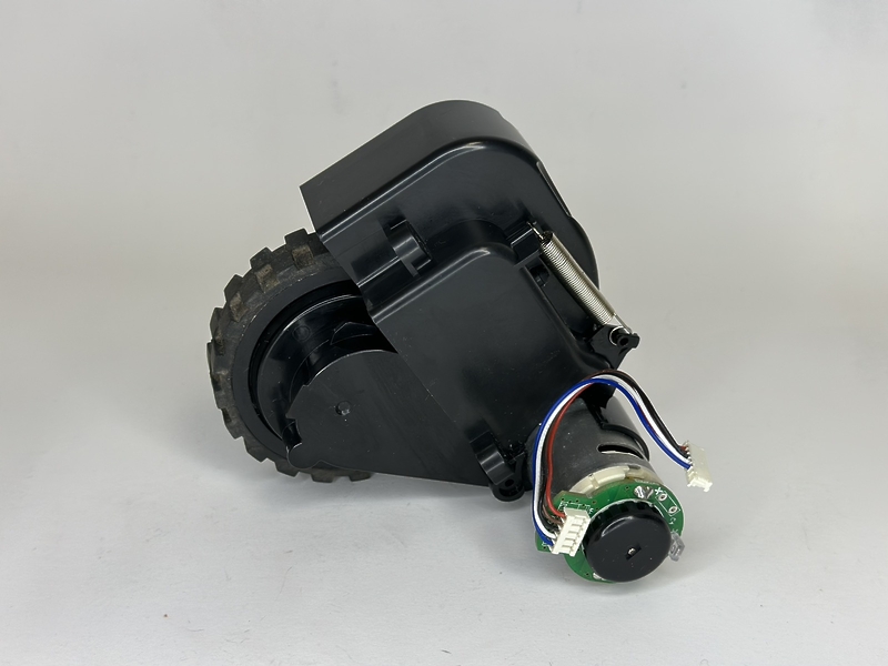 Колесо с двигателем (мотором) левое для робота-пылесоса Tefal Explorer Serie 20 RG6871WH