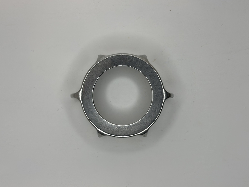 Кольцо зажимное (гайка тубуса) для насадки мясорубки AT261 кухонного комбайна Kenwood KW707098