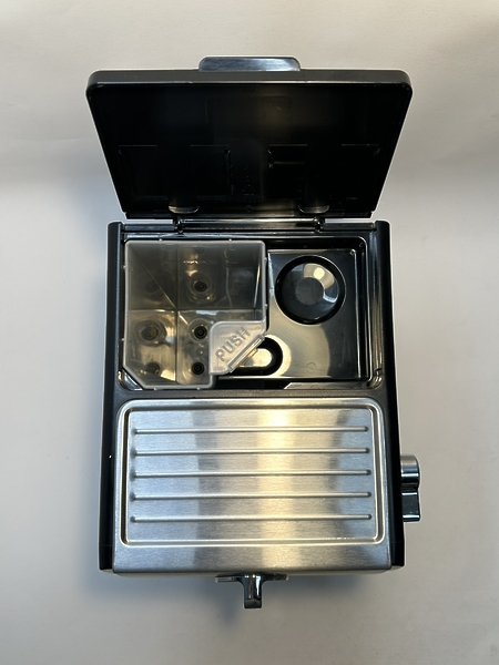 Рожковая кофеварка DeLonghi ECP 33.21 BK