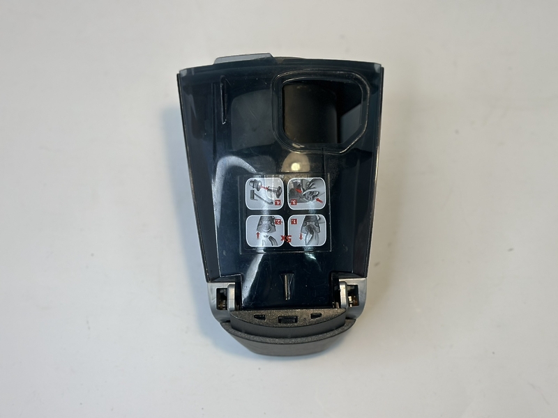 Контейнер для пыли для пылесоса Electrolux с кристаллами Swarovski ZB3015SW