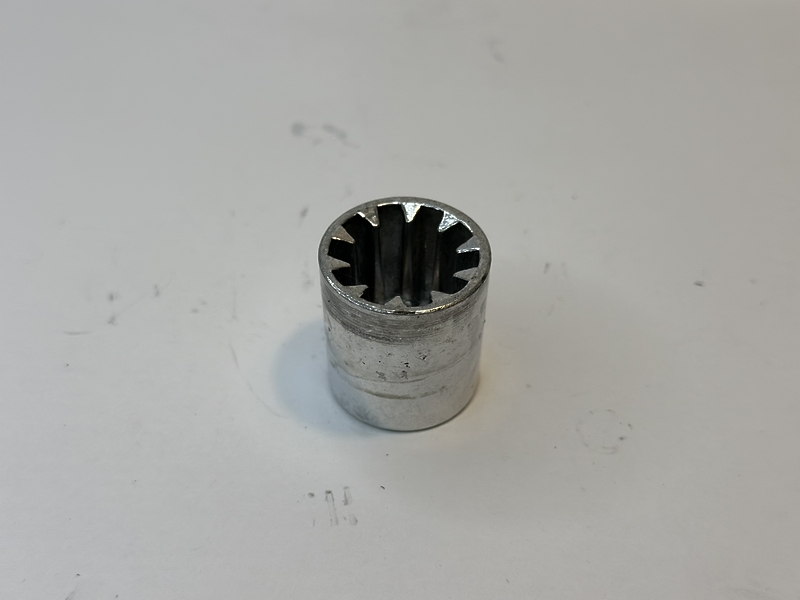 Соединительная муфта для мясорубки Redmond RMG-1235