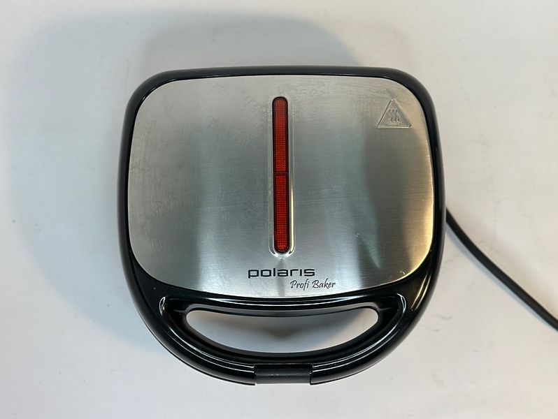 Многофункциональная сэндвичница Polaris PST 0203 Profi Baker