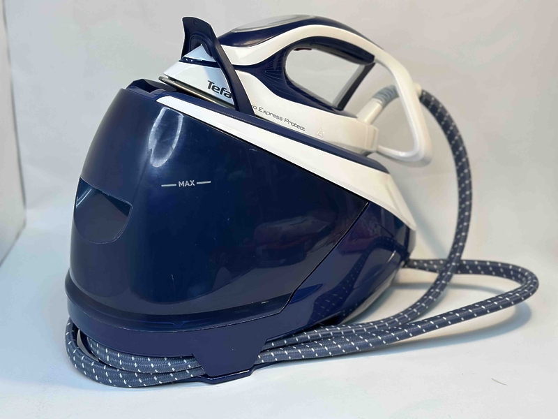 Парогенератор Tefal Pro Express Protect GV9221E0