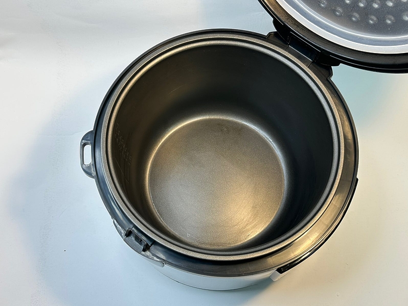 Мультиварка Home Element HE-MC660