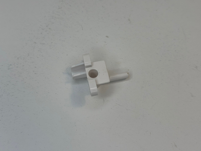 Крепление помпы для отпаривателя Brayer BR4120