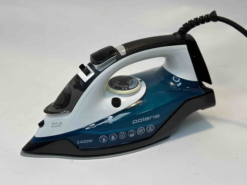 Утюг Polaris PIR-2420AK