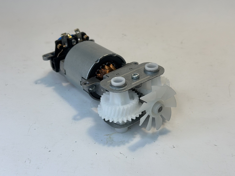 Двигатель (мотор) KH47/83-D для миксера