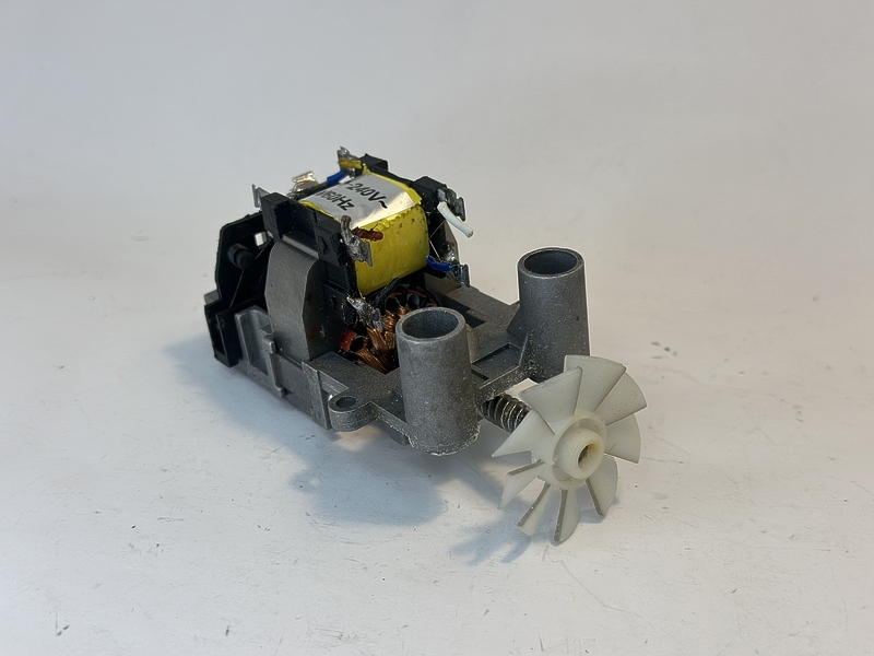 Двигатель (мотор) 220-240V 50/60Hz для миксера