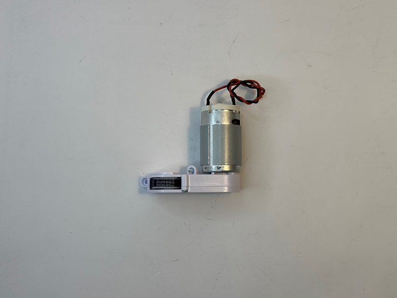 Двигатель (мотор) WRS-395PA-1993 основной щетки для робота-пылесоса Polaris PVCR 6001 Wi-Fi IQ Home