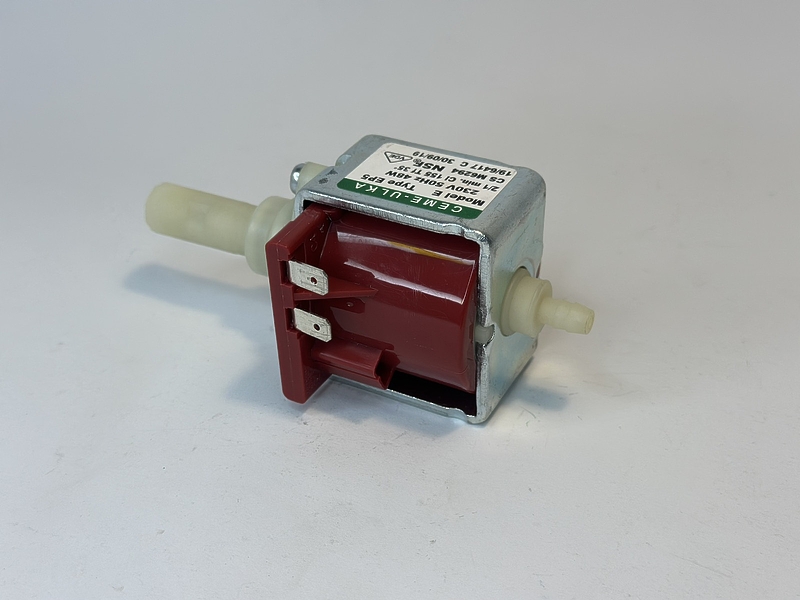 Помпа CEME-ULKA Type EP5 для кофеварки DeLonghi Active Line ECP 33.21.BK