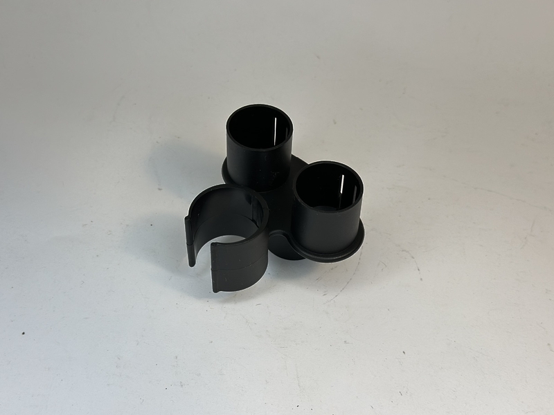 Держатель для пылесоса DEXP 2000RB черный