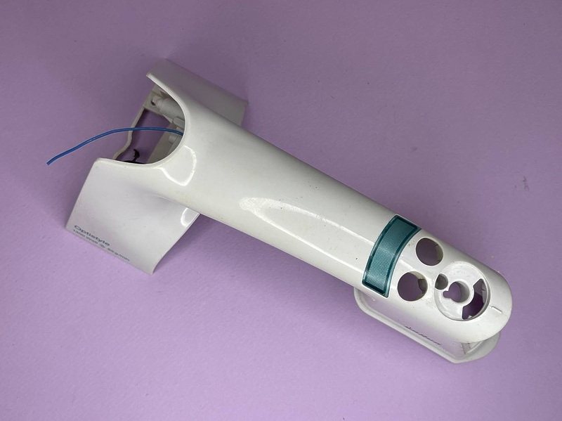 Верхняя часть ручки для утюга Braun SI 3120