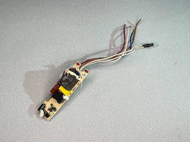 Плата управления для утюга Severin 3237 Плата управления для утюга Severin 3237