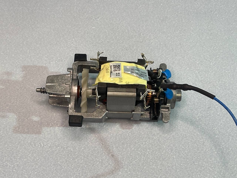 Двигатель (мотор) миксера Philips HR3706/00