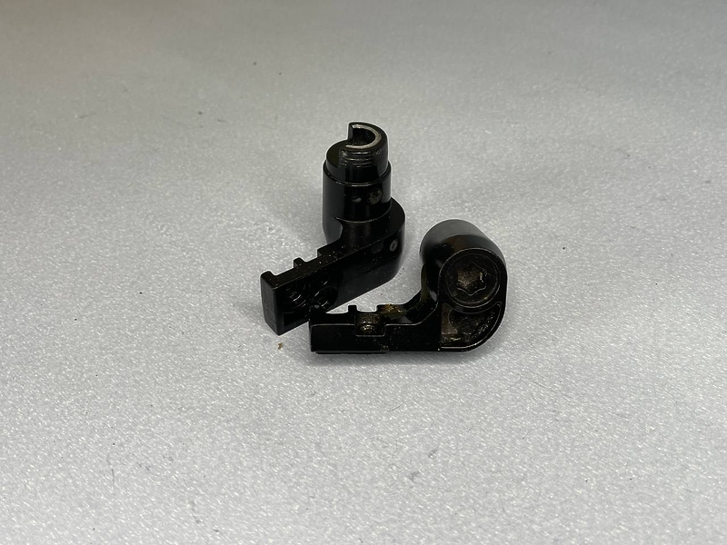 Шарнир ручки для гриля Polaris PGP 1102D