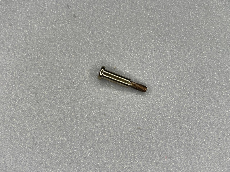 Винт крепления ручки для гриля Polaris PGP 1102D 3,7см