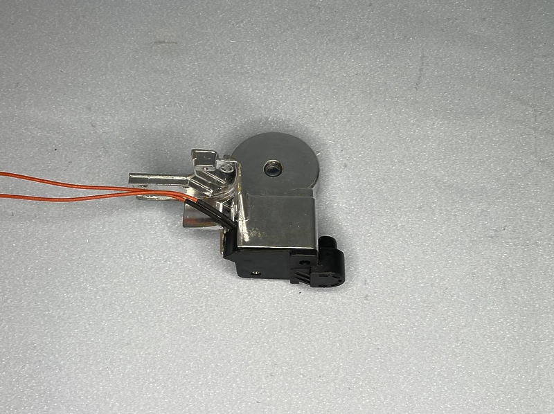 Левая завеса для грилей DeLonghi CGH1030D