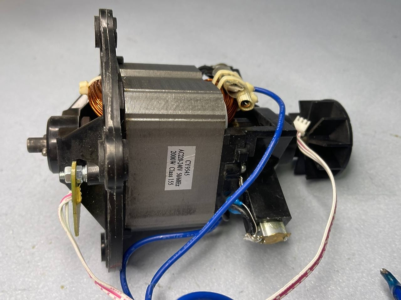 Двигатель (мотор) для блендера, миксера KitFort KT-1310 CY9545