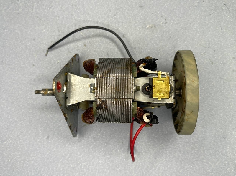 Двигатель (мотор) для соковыжималки Moulinex Elea Duo JU385