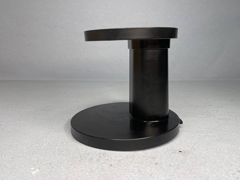 Горловина для загрузки продуктов шнековой соковыжималки Redmond RJ-930S