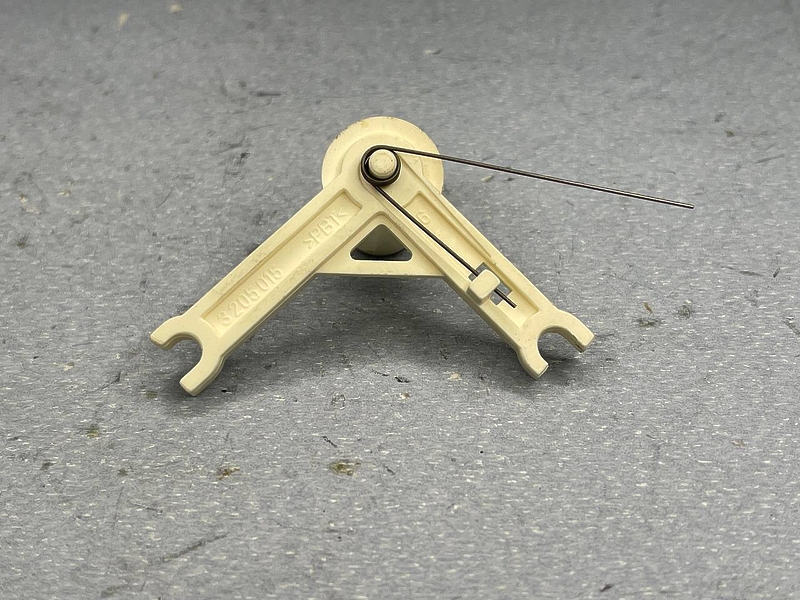 Рычажок для кухонного комбайна Braun 3205