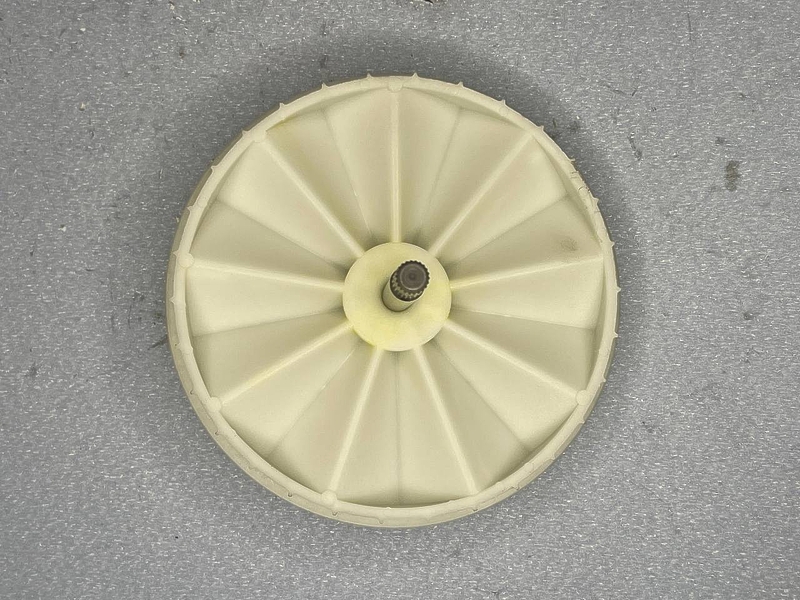 Шестерня большая для кухонного комбайна Braun 3205, 3202