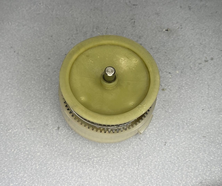 Редуктор в сборе для насадки-ломтерезки KENWOOD AT340