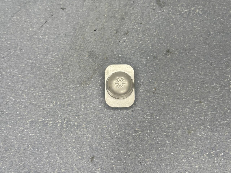 Пластиковая кнопка для фена Rowenta CV7430