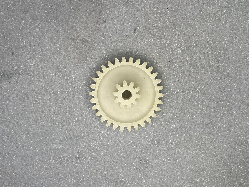 Шестерня для мясорубки Moulinex HV-1 ME106832, ME105830 (D-64/24мм, зуб 30/10 шт)