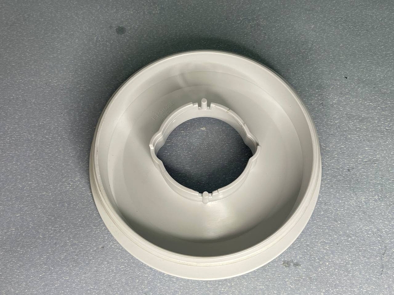 Крышка чаши блендера для кухонного комбайна Vesta VA 5292