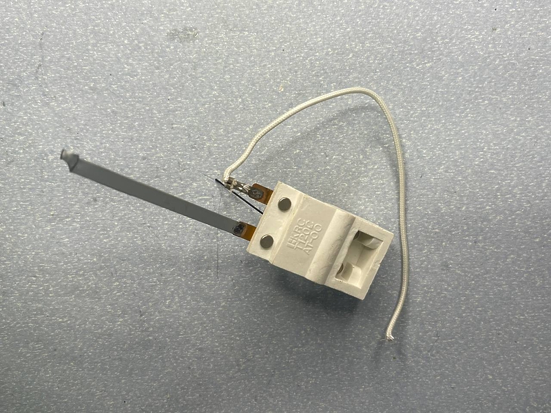 Контактная группа для тостера Scarlett TO-110