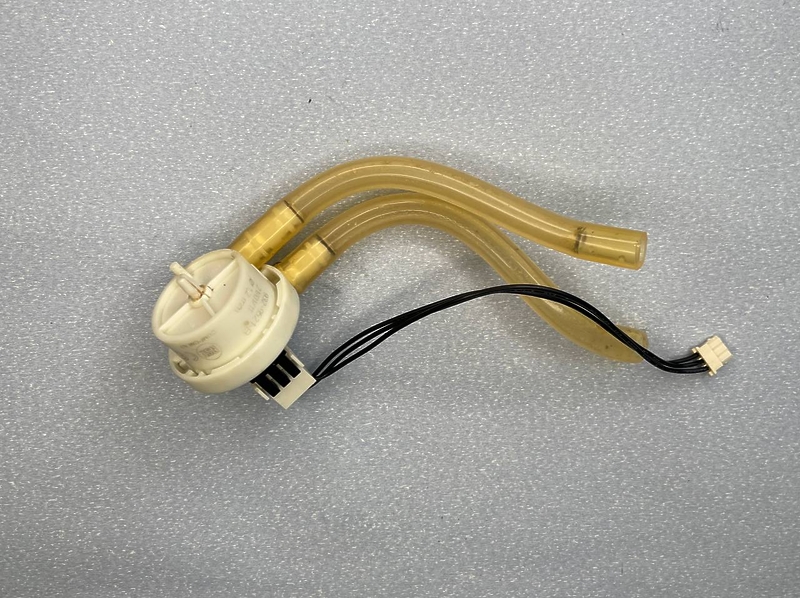 Флоуметр (расходомер воды) для кофемашины Saeco Syntia Digital SS