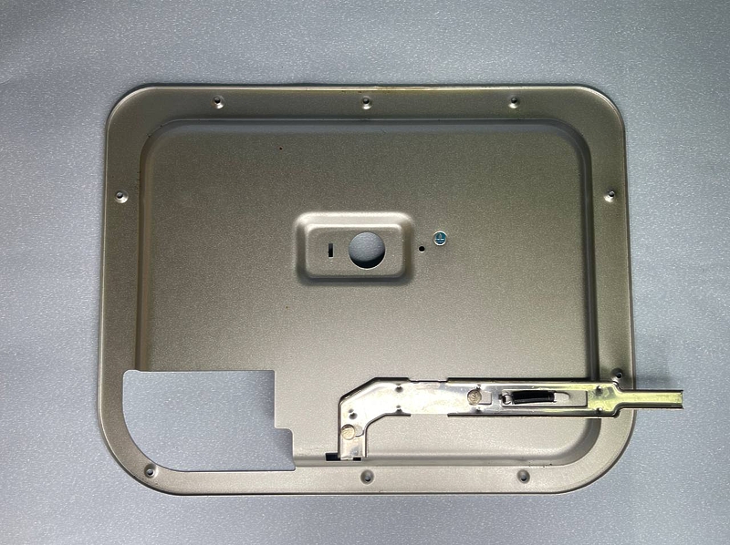 Часть корпуса нижняя с механизмом открытия для гриля Redmond RGM-M825P