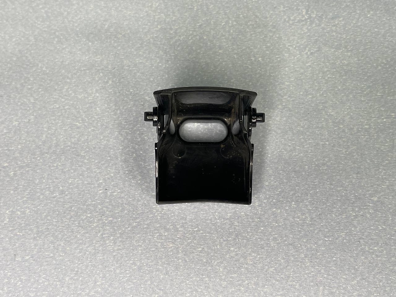 Носик слива для соковыжималки Braun J700