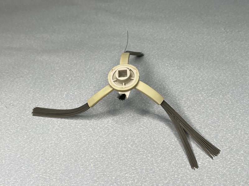 Щетка боковая для робота-пылесоса Redmond RV-R650D