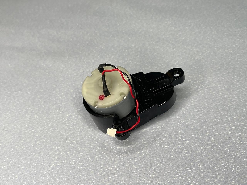 Двигатель (мотор) боковой щетки для робота-пылесоса Redmond RV-R650D