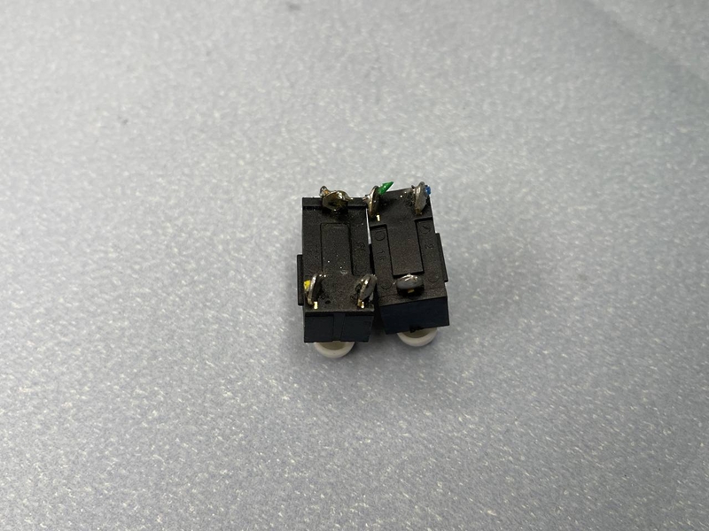 Переключатели для фена Redmond RF-532