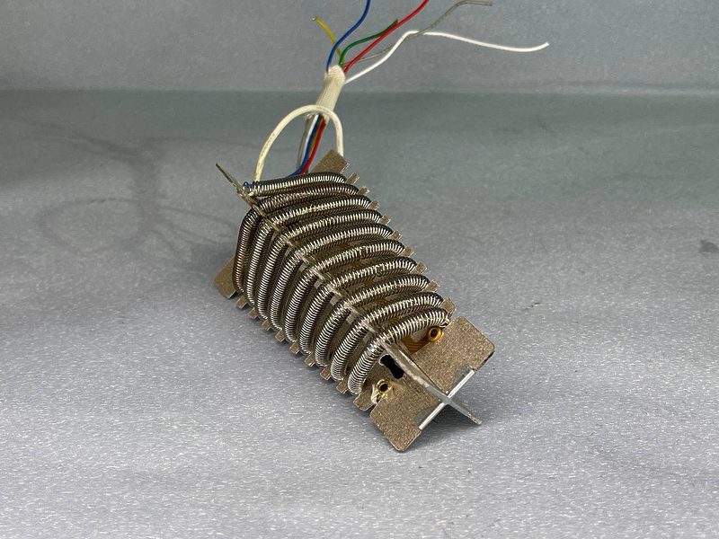 Нагревательный элемент для фена Redmond RF-CB526