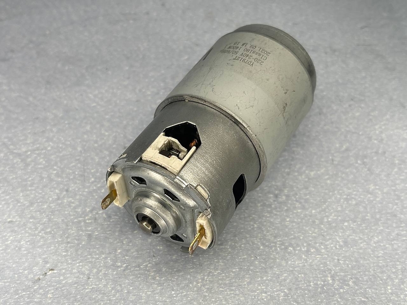 Двигатель (мотор) YD7912T для блендера Redmond